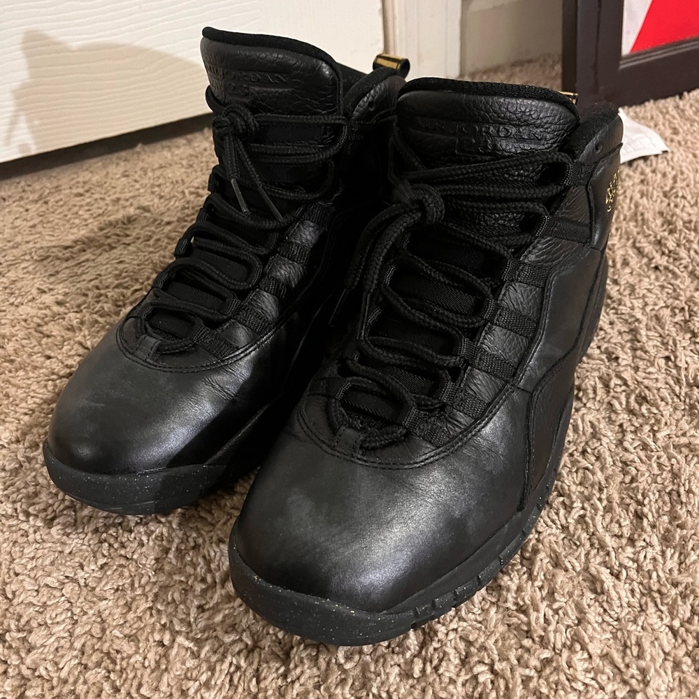 NYC Retro Jordan 10s